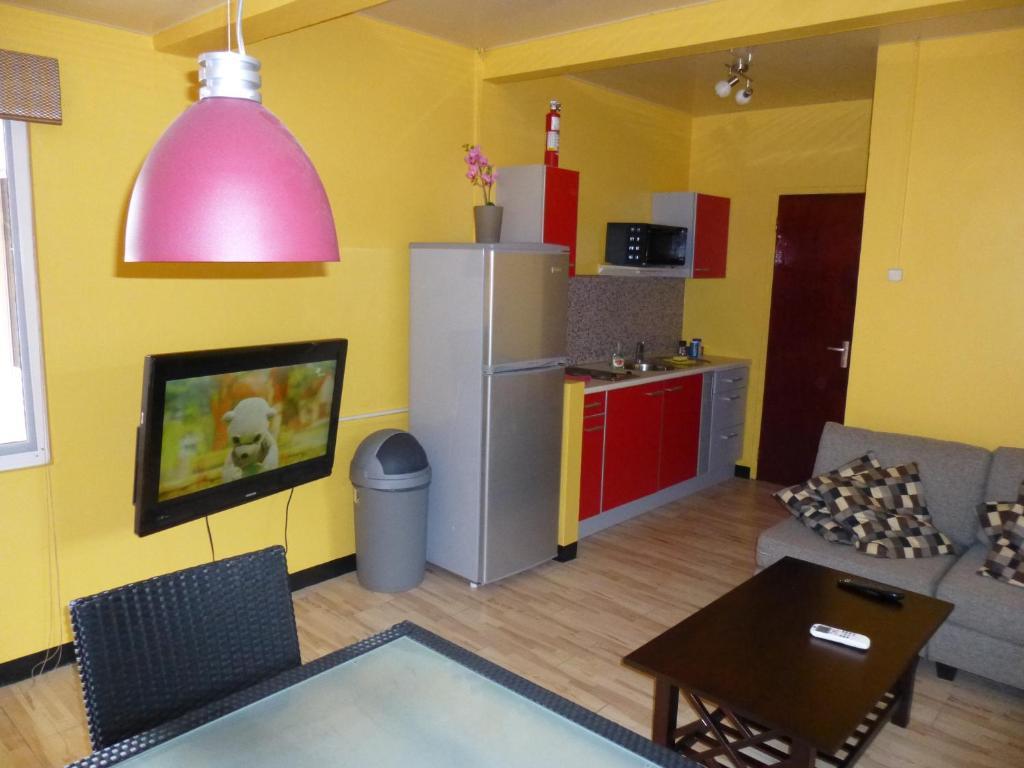 Kekemba Apartments パラマリボ 部屋 写真
