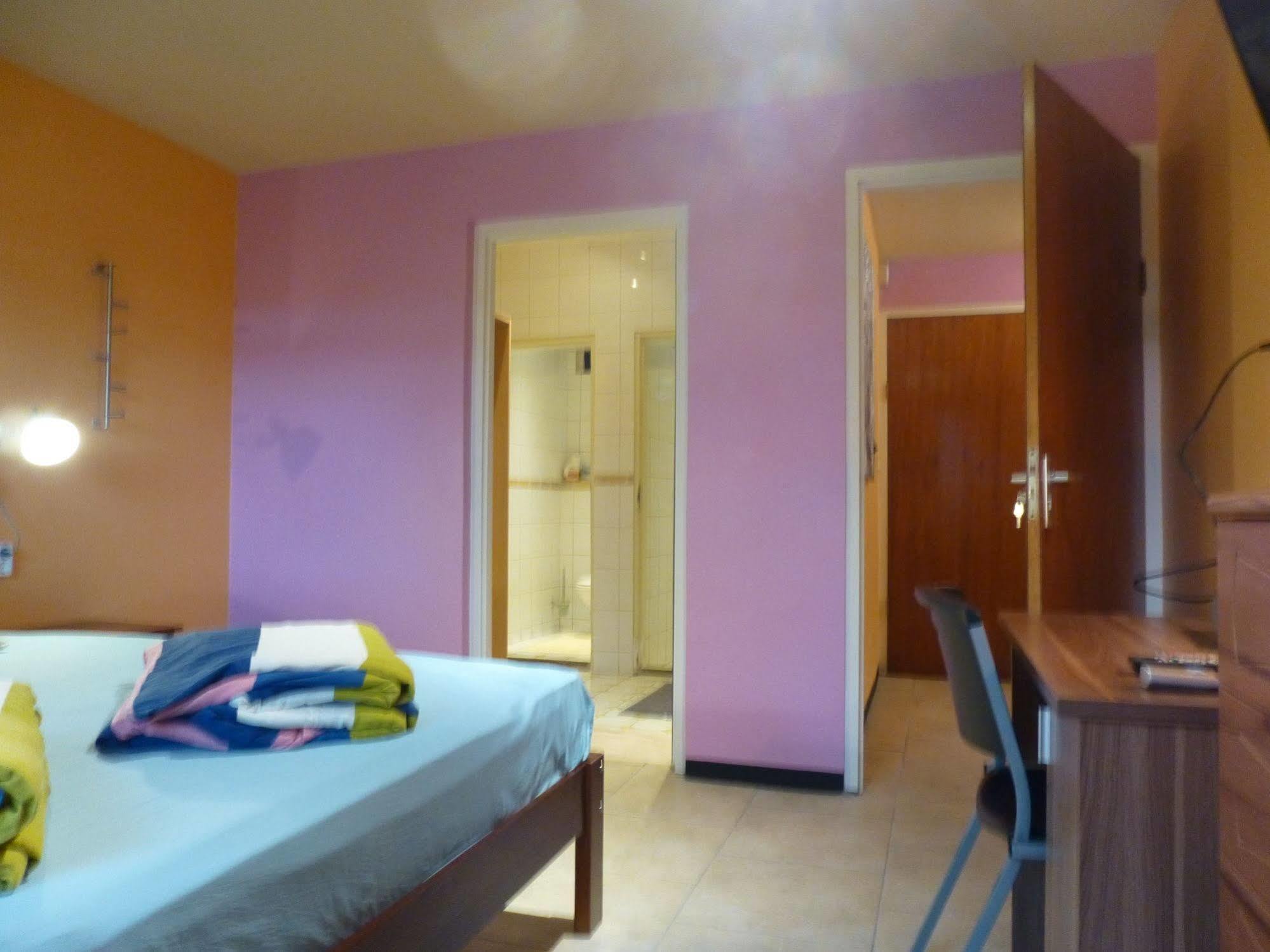 Kekemba Apartments パラマリボ エクステリア 写真
